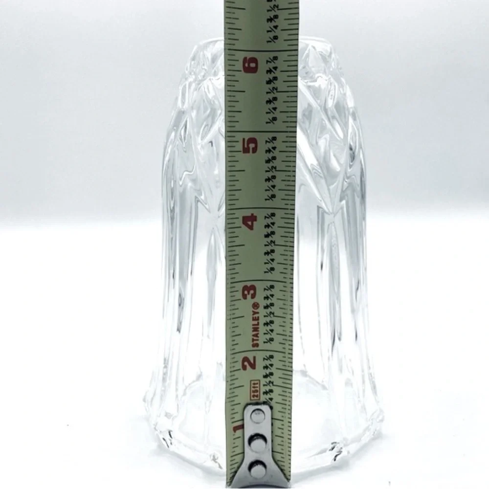 Very Pretty Crystal Vase, Excellent Condition.‎